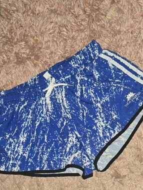 Lotus Leggings Blue Printed Athletic Shorts